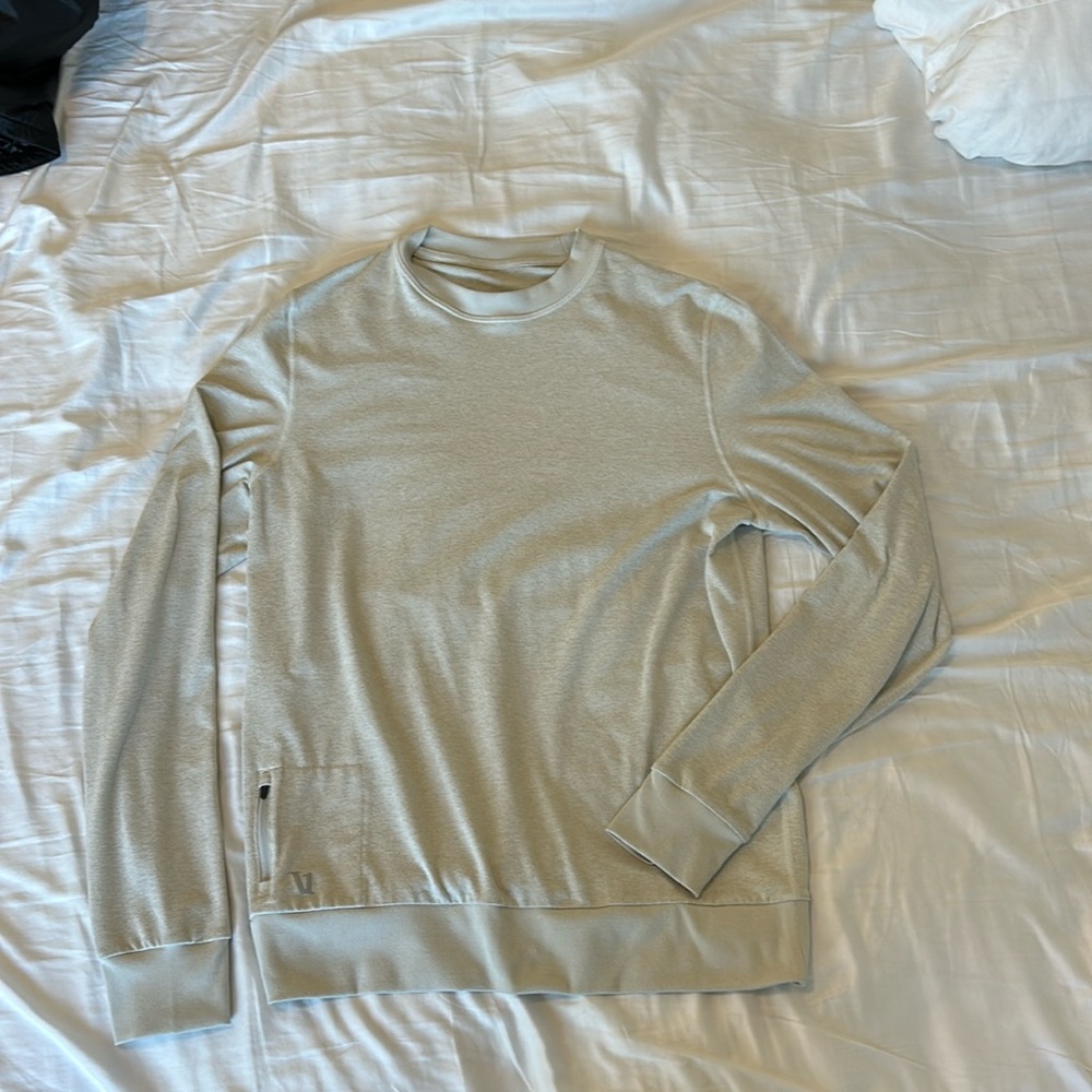 Vuori cream long sleeve sweater